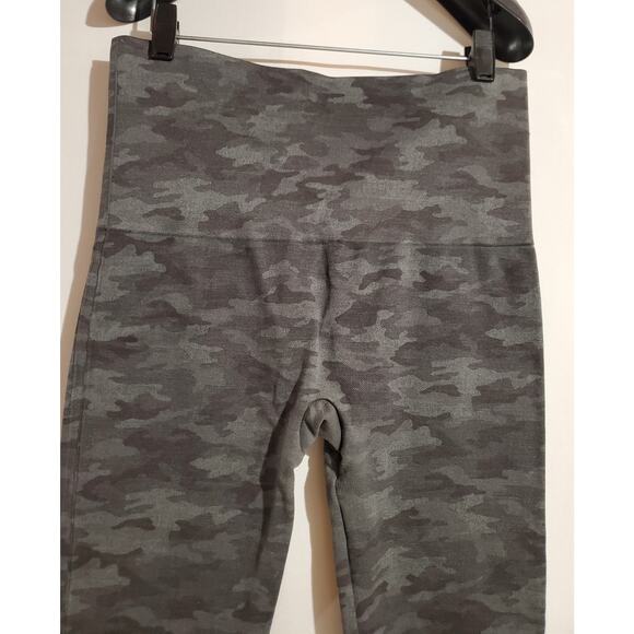 Spanx Camo Leggings Womens Plus Size 2X High Rise Seamless Tummy Control Ankle - Picture 4 of 7